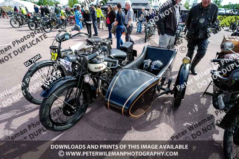 Vintage motorcycle club;eventdigitalimages;no limits trackdays;peter wileman photography;vintage motocycles;vmcc banbury run photographs